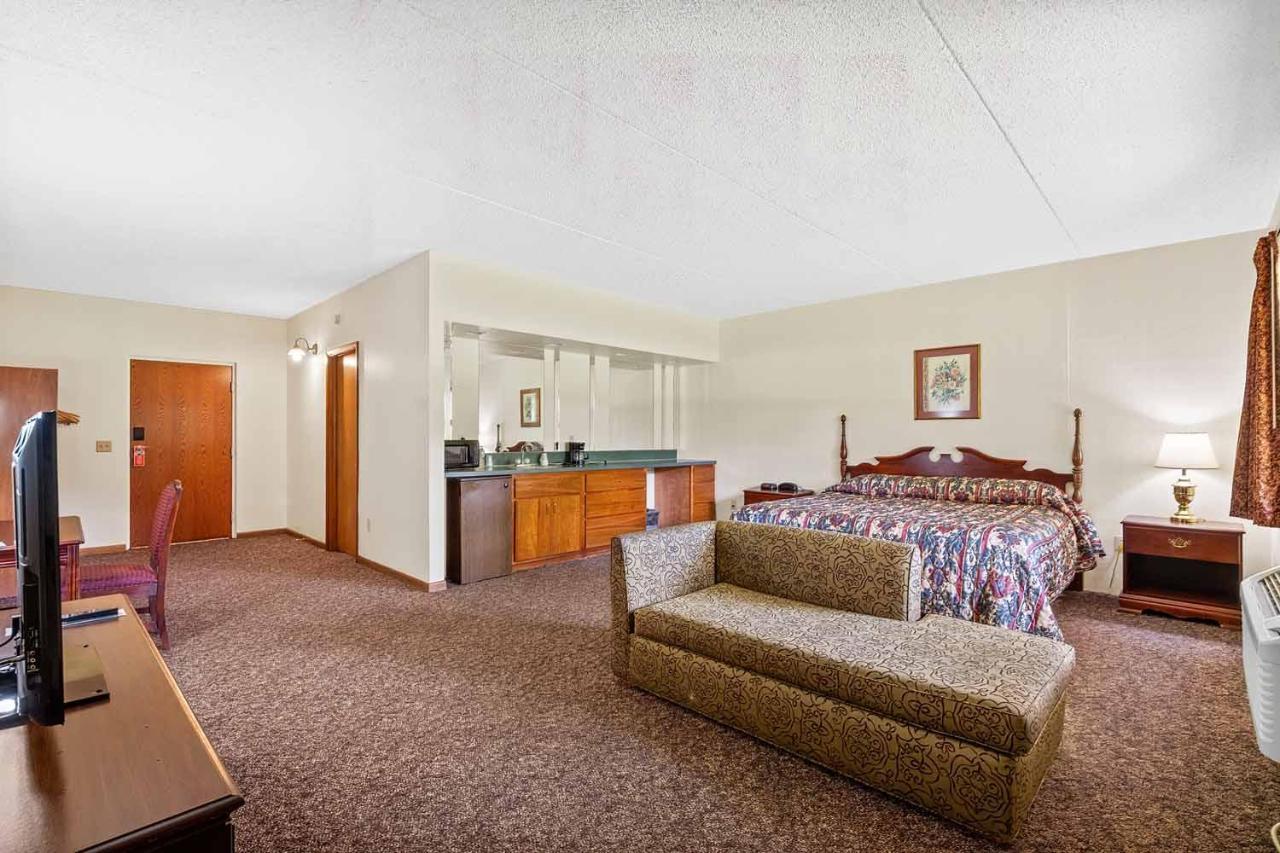 Shadowbrook Resort Tunkhannock Exterior photo