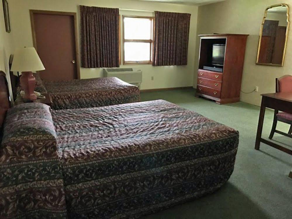 Shadowbrook Resort Tunkhannock Exterior photo