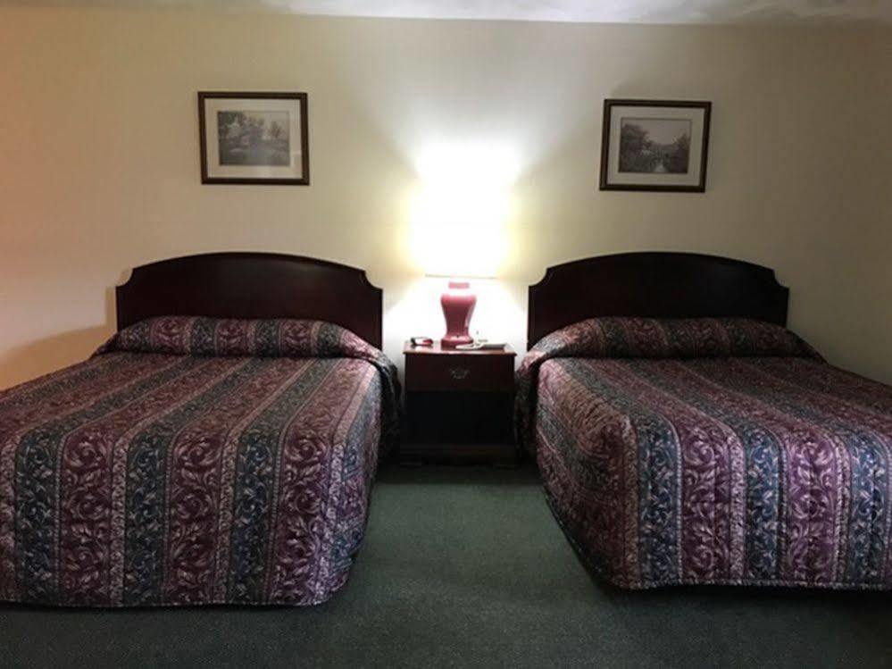 Shadowbrook Resort Tunkhannock Exterior photo